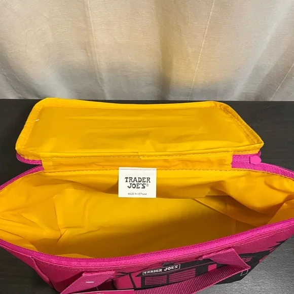 Trader Joe’s Mini Cooler Bag-Pink - Picture 3 of 3